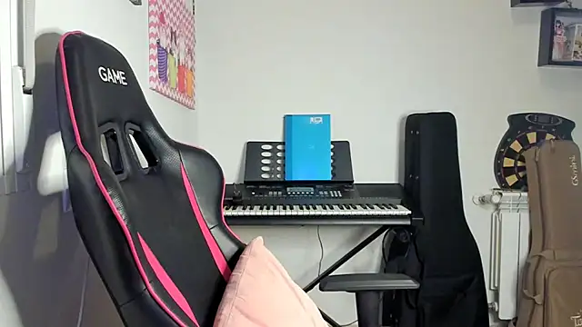 Ama music online show from February 13, 2:02 pm