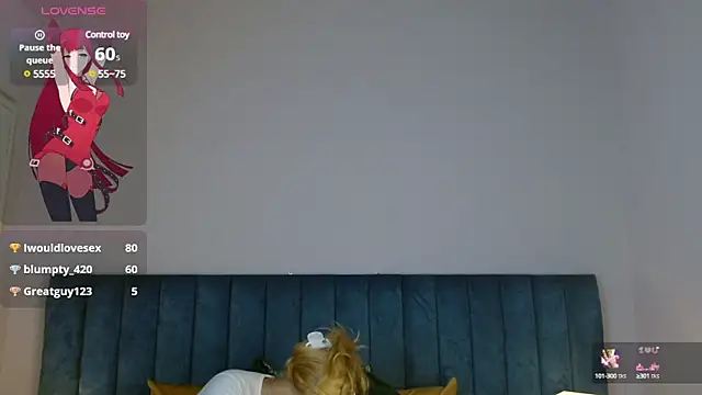 Snapshot of april_bunnyy chatting on February 13, 2:12 am april bunnyy online show from February 13, 2:12 am