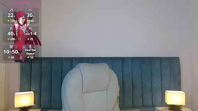 Snapshot of april_bunnyy chatting on February 20, 1:14 am april bunnyy online show from February 20, 1:14 am