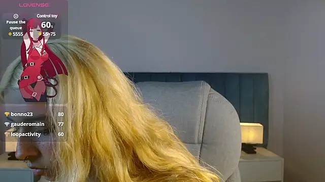 Snapshot of april_bunnyy chatting on March 1, 7:26 pm april bunnyy online show from March 1, 7:26 pm