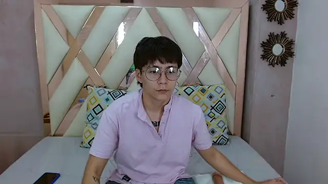 luke morgans online show from February 11, 9:56 pm
