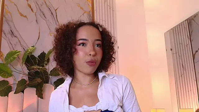 OSHUN  online show from January 7, 12:09 pm