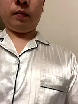 happyending69 online show from October 26, 11:09 pm