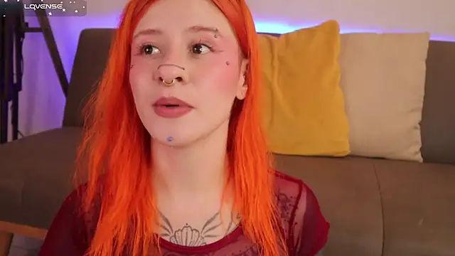 Snapshot of Daarlene chatting on March 24, 5:07 pm Daarlene online show from March 24, 5:07 pm