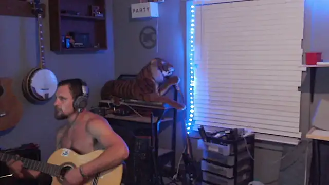 itsjameswebbscope online show from May 12, 8:33 am