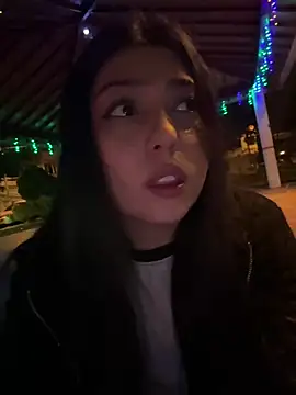 Snapshot of Maii_chan chatting on January 5, 4:36 am Maii chan online show from January 5, 4:36 am