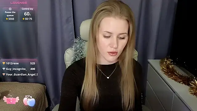 Snapshot of IsabelAllen chatting on December 18, 2:49 pm IsabelAllen online show from December 18, 2:49 pm