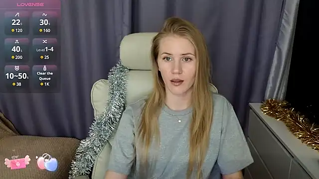 Snapshot of IsabelAllen chatting on January 9, 3:44 pm IsabelAllen online show from January 9, 3:44 pm