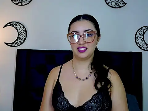 EvoletFMK online show from September 25, 6:00 pm