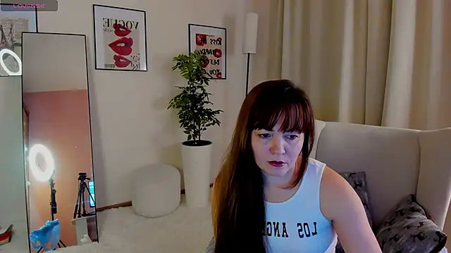 VanessaSmuth online show from December 3, 3:03 am