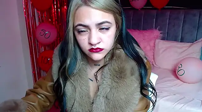 Violettasquirt online show from February 15, 1:16 pm