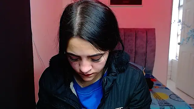 Violettasquirt online show from October 14, 2:07 pm