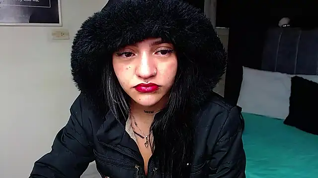 Violettasquirt online show from February 24, 1:09 pm