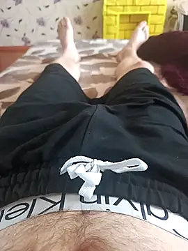 Snapshot of red_red00 chatting on March 16, 10:55 am red red00 online show from March 16, 10:55 am