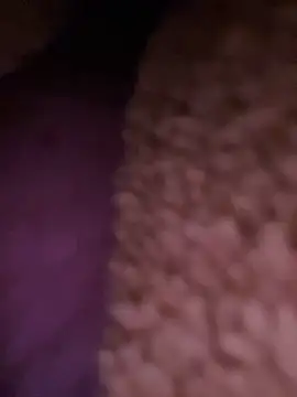 Snapshot of red_red00 chatting on November 9, 3:10 pm red red00 online show from November 9, 3:10 pm