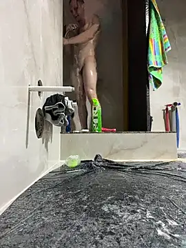 Snapshot of red_red00 chatting on February 10, 3:38 pm red red00 online show from February 10, 3:38 pm