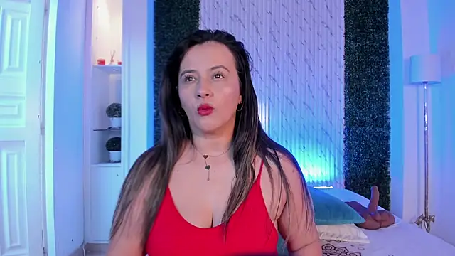 Susann Ross online show from September 21, 11:45 am