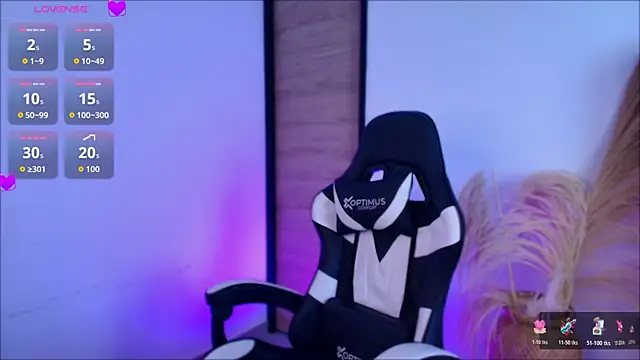 Snapshot of -Sofii_ chatting on January 18, 7:17 pm -Sofii online show from January 18, 7:17 pm