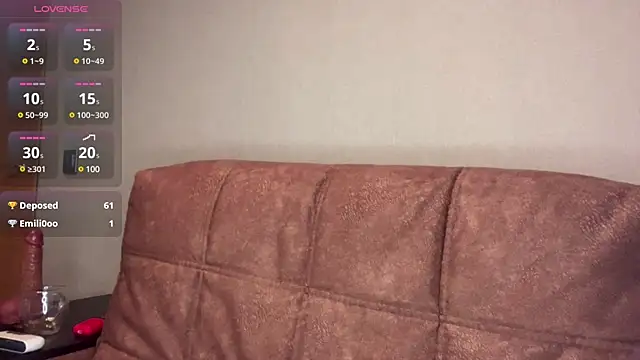 Snapshot of hanna_cry_baby chatting on January 8, 7:56 pm hanna cry baby online show from January 8, 7:56 pm