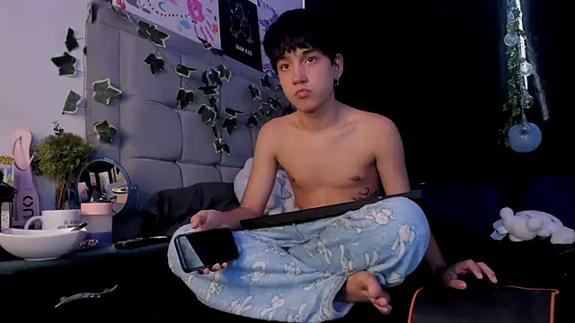 Snapshot of blue_baby20 chatting on January 27, 2:02 pm blue baby20 online show from January 27, 2:02 pm