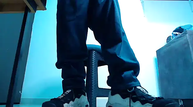 mastersmits online show from March 22, 1:54 am