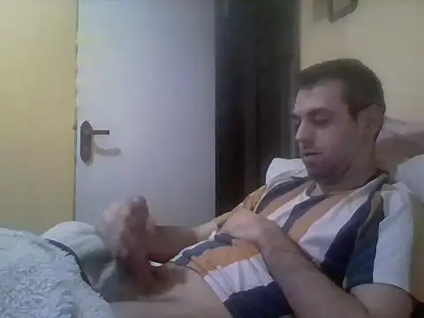 Snapshot of Garpado chatting on December 16, 7:52 pm Garpado online show from December 16, 7:52 pm