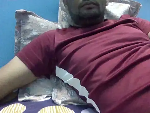 Snapshot of NiceBoy9099 chatting on February 14, 12:03 pm NiceBoy9099 online show from February 14, 12:03 pm