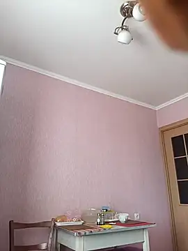 Snapshot of Pineapple04 chatting on October 7, 4:53 am Pineapple04 online show from October 7, 4:53 am