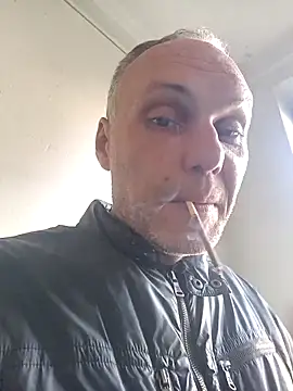 Snapshot of Pineapple04 chatting on October 15, 8:47 am Pineapple04 online show from October 15, 8:47 am