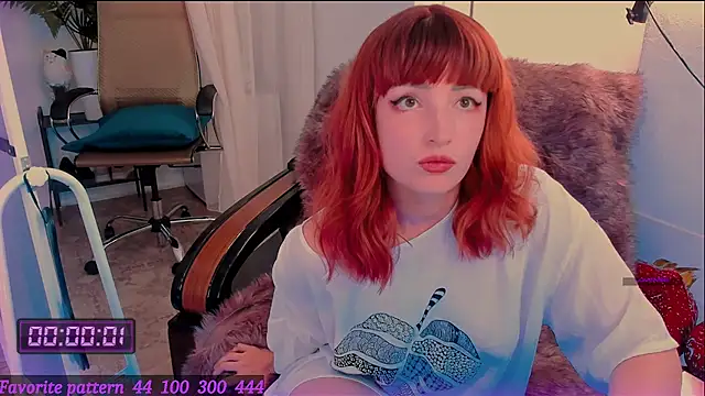 Toxic Ellies online show from May 12, 2:47 pm