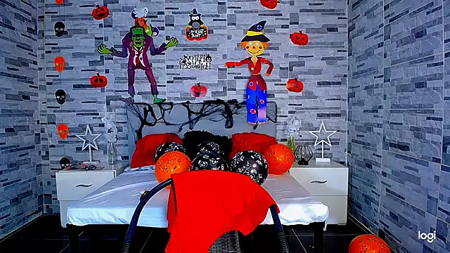 Snapshot of ADAM_HOT chatting on October 10, 9:25 pm ADAM HOT online show from October 10, 9:25 pm