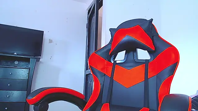 ADAM HOT online show from December 21, 3:52 pm