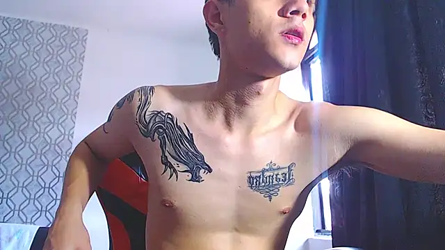 ADAM HOT online show from May 20, 10:05 pm