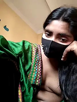 Lina-Rose online show from March 15, 10:57 am