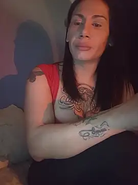 Snapshot of sanemsialdi chatting on February 3, 2:21 am sanemsialdi online show from February 3, 2:21 am