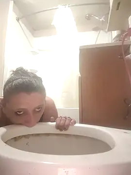 UniqueKorn86 online show from March 5, 1:45 am