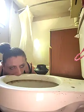 UniqueKorn86 online show from April 7, 7:47 pm