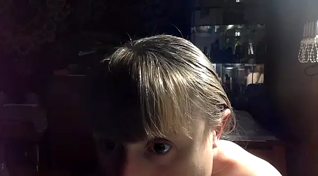 Snapshot of KlavdiaPetrivna chatting on January 1, 12:53 am KlavdiaPetrivna online show from January 1, 12:53 am