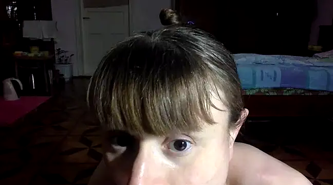 Snapshot of KlavdiaPetrivna chatting on January 1, 7:32 pm KlavdiaPetrivna online show from January 1, 7:32 pm