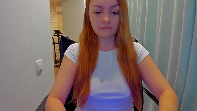 Snapshot of realfairy chatting on February 21, 9:22 pm realfairy online show from February 21, 9:22 pm