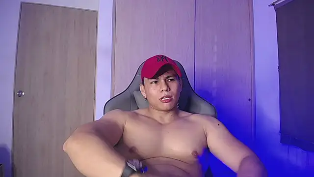 RoyConstance online show from March 10, 2:28 am