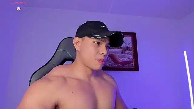 RoyConstance online show from January 14, 3:23 am