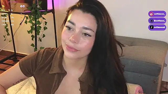 Snapshot of Soffimoon_ chatting on March 10, 6:38 am Soffimoon online show from March 10, 6:38 am