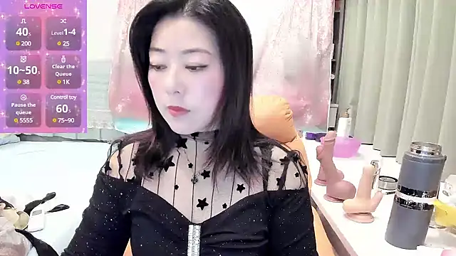 Crystal Wings online show from January 6, 1:08 pm