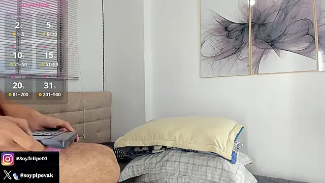 Snapshot of soyander03_ chatting on October 2, 11:06 am soyander03 online show from October 2, 11:06 am