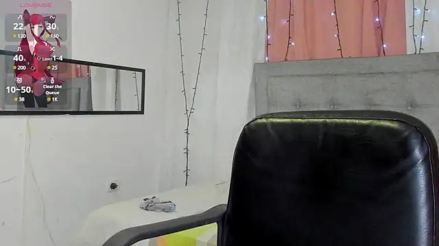 valentina 0  online show from January 12, 3:28 am