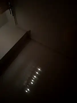 pana1978loco online show from November 18, 7:46 am