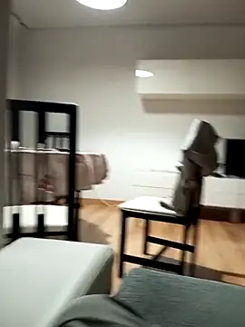 pana1978loco online show from December 18, 4:07 am