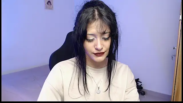 liz-beths online show from May 21, 1:18 pm