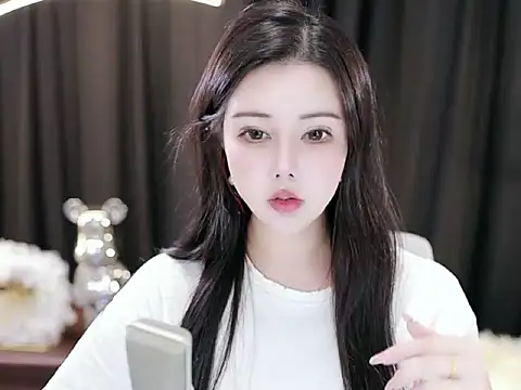 Qiaoqiao  online show from December 29, 12:55 pm